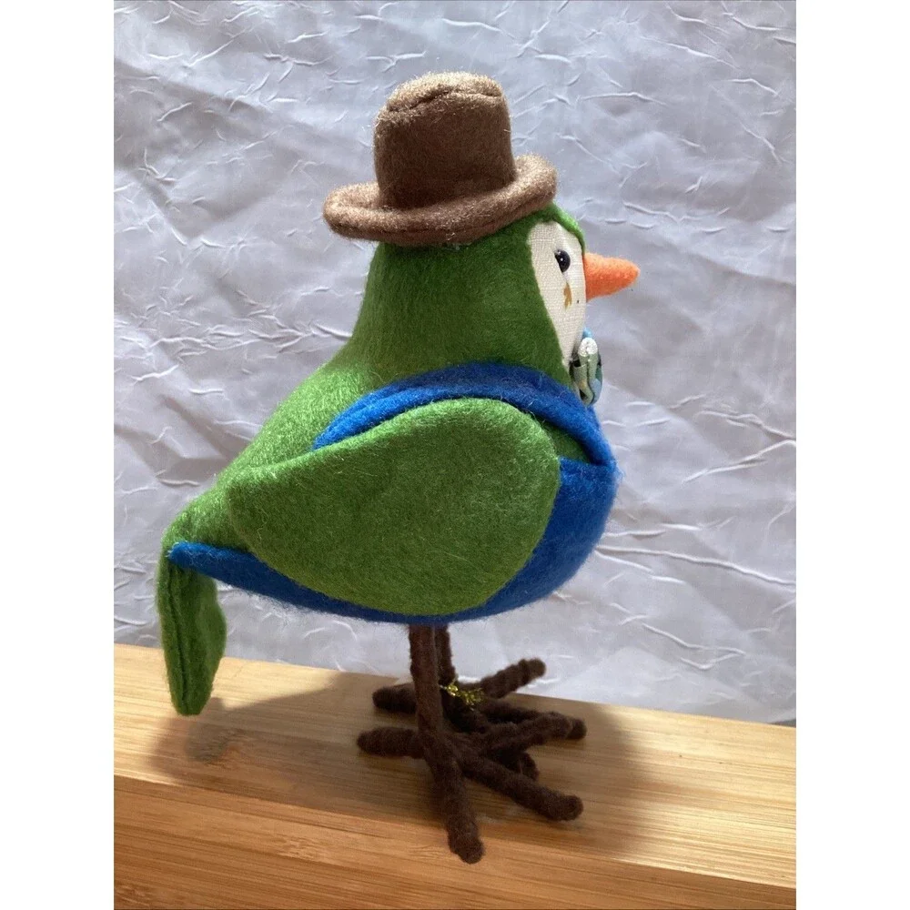 Target Spritz Bird 2017 FARMER Featherly Friends with Foot Tag Felt bird